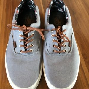 Men’s Vans shoes